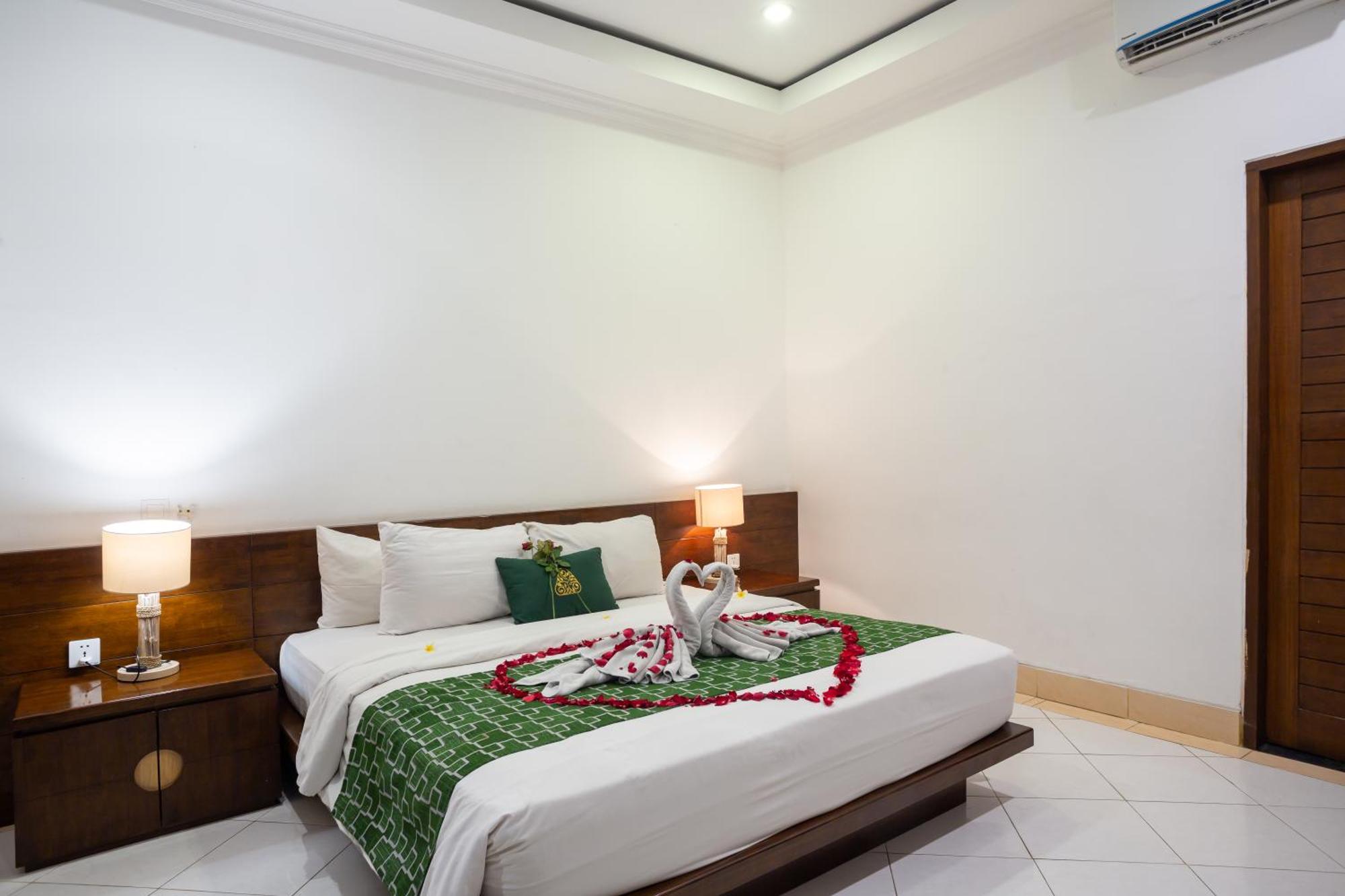 Paisa Villa Seminyak Exterior foto